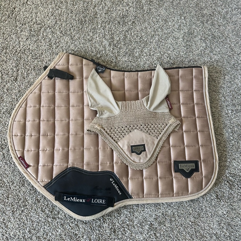 LeMieux musk Saddle Pad Ear Bonnet Set and base layer